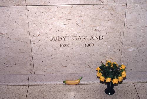Judy Garland grave