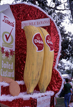 Closeup of the pudding float at the 1981 Banana Festival, Fulton KY - S. Fulton, TN