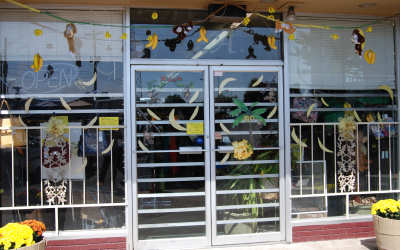 Window banana decorations at the 2012 Banana Festival in Fulton KY - S. Fulton TN